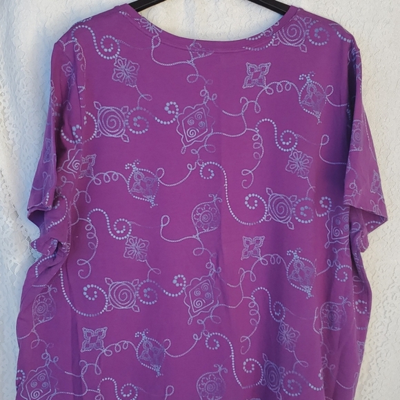 Catherines short sleeve Top 3X chain print swirls, 96% Cotton 4% Spandex Magenta - Picture 2 of 6